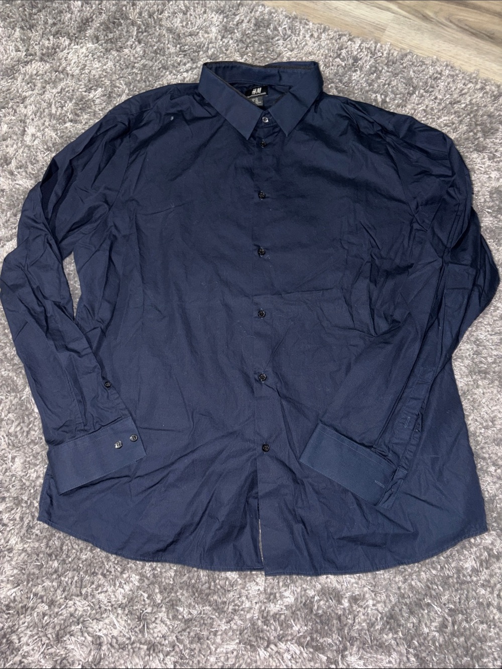 H&M Dark Blue Long-Sleeve Button-Down dress Shirt